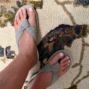 Cloudsteppers by Clark’s soft cushioned sandals